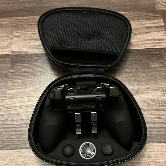 Xbox one wire controller - Picture 3 of 4